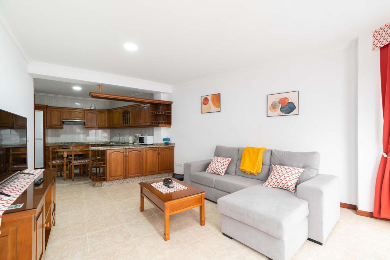 Apartamento Espacioso Cerca De La Playa Con Aire Acondicionado Apartment Moana Bagian luar foto