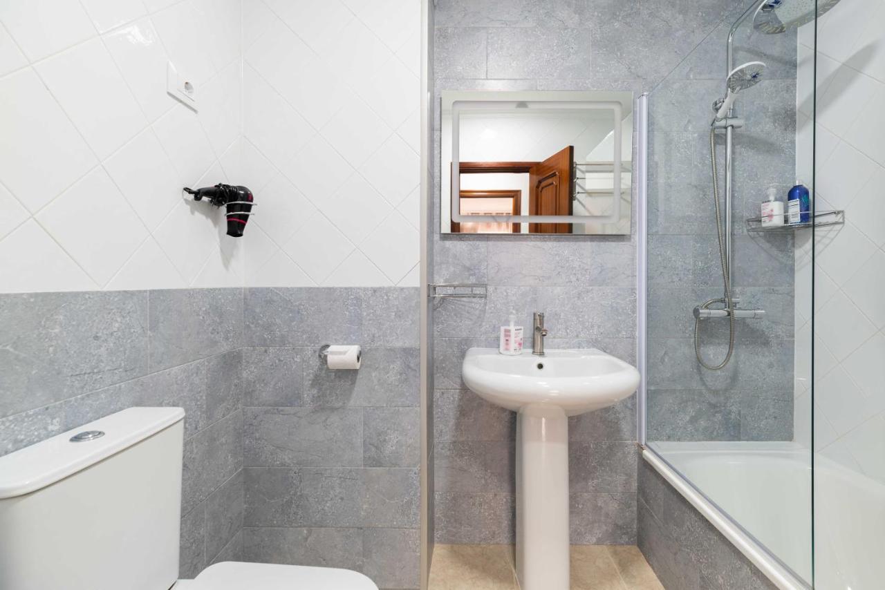 Apartamento Espacioso Cerca De La Playa Con Aire Acondicionado Apartment Moana Bagian luar foto