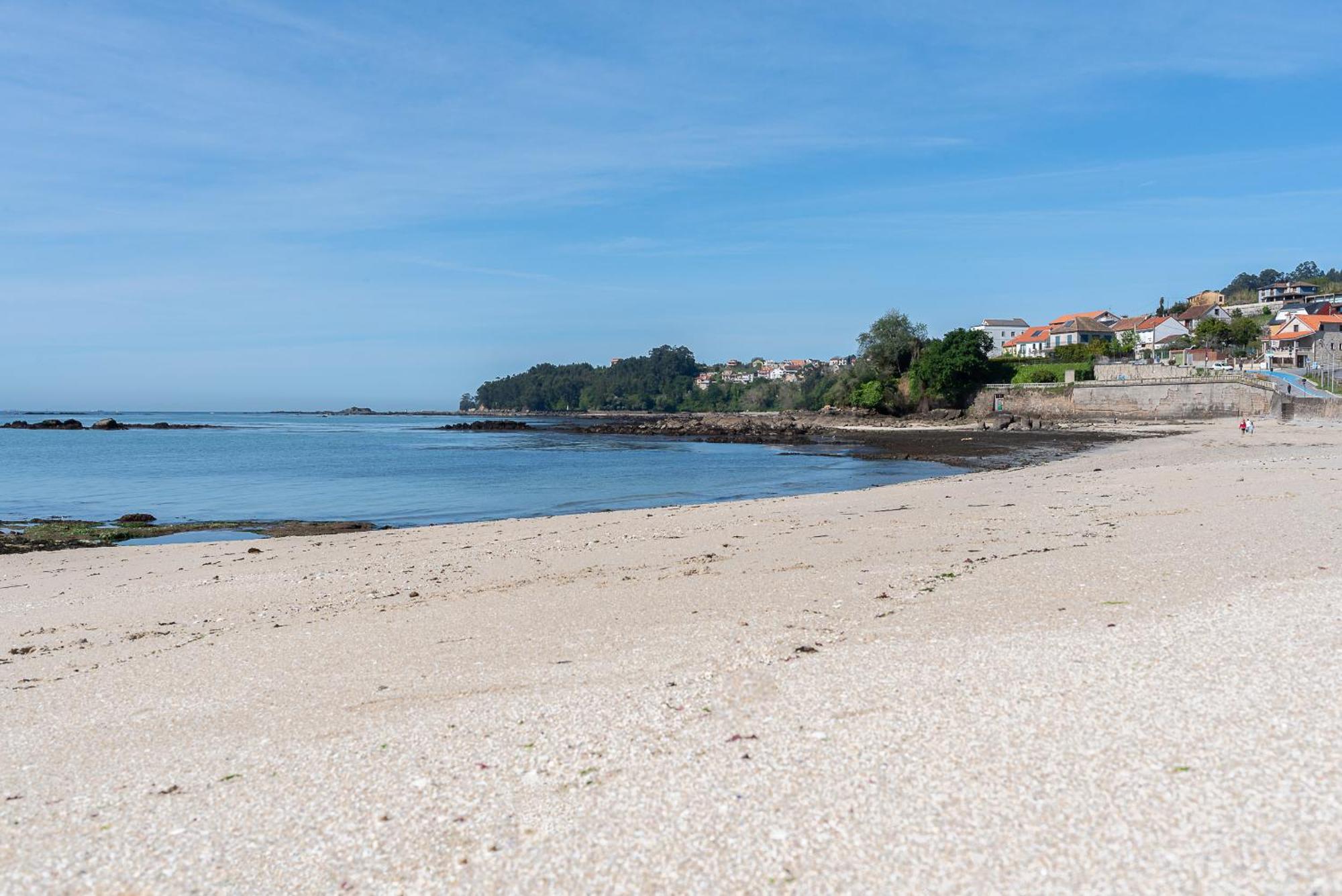 Apartamento Espacioso Cerca De La Playa Con Aire Acondicionado Apartment Moana Bagian luar foto