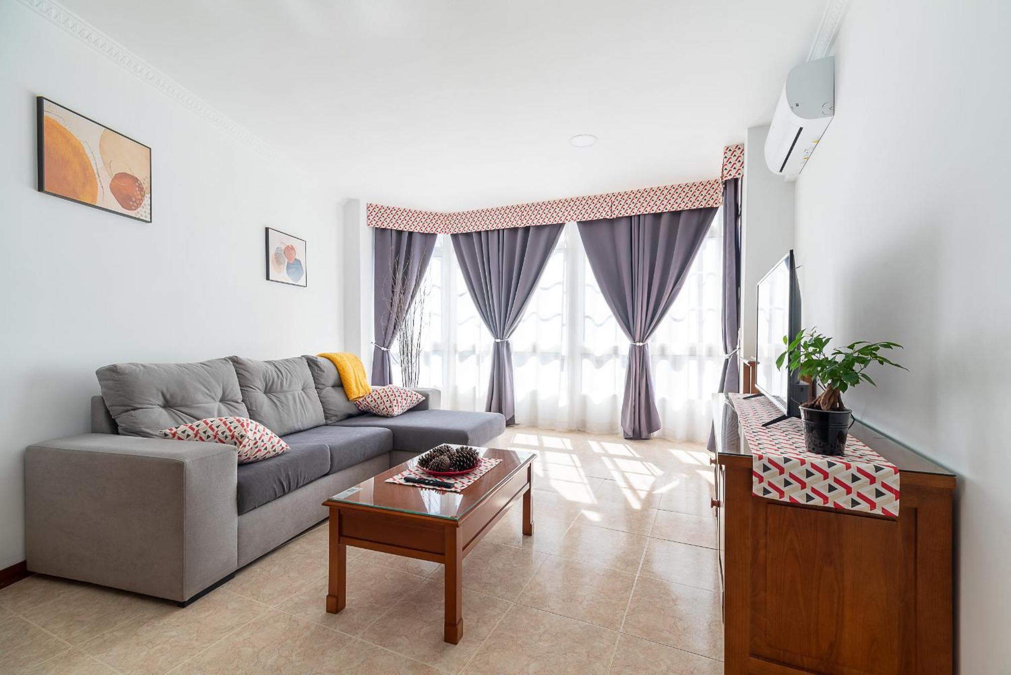 Apartamento Espacioso Cerca De La Playa Con Aire Acondicionado Apartment Moana Bagian luar foto